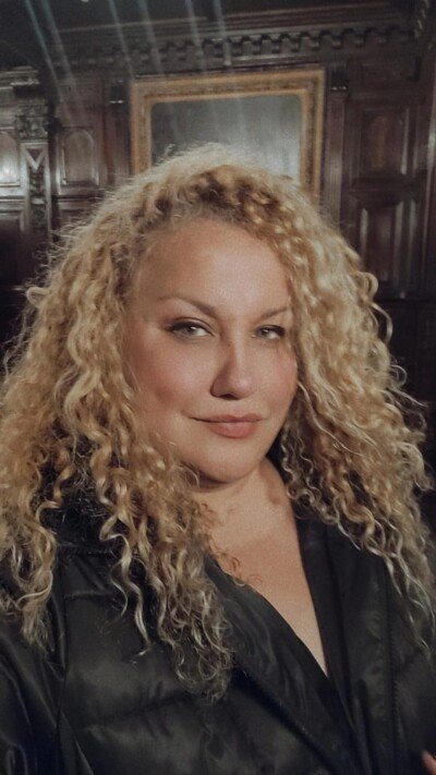Retrato de Mari Roman